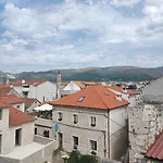 Exalto تروغير