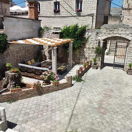 Exalto 3* Trogir