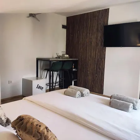 Guest house Exalto 3*