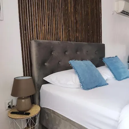 Exalto Guest house 3*