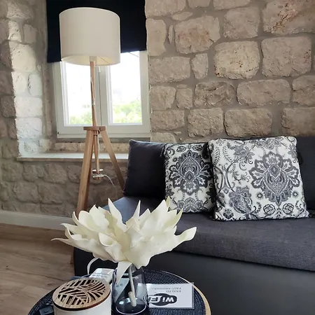 Guest house Exalto