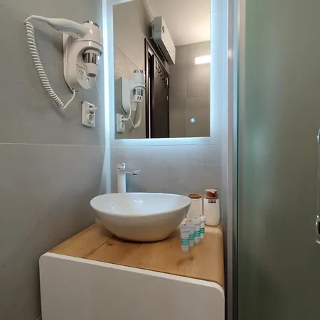Exalto Guest house