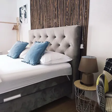 게스트하우스 Exalto 3*