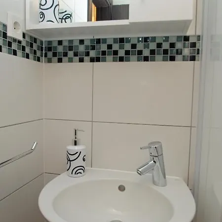 Exalto Guest house