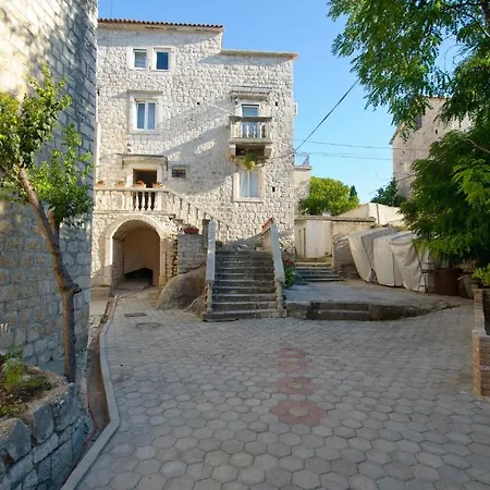 Guest house Exalto